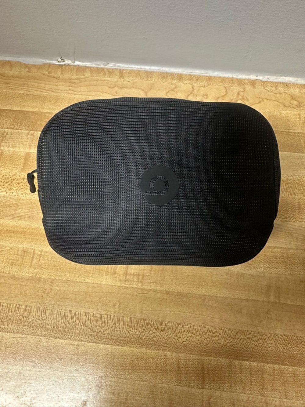 Beats Studio Wireless Headphones in Navy Blue - Picture 5 of 5